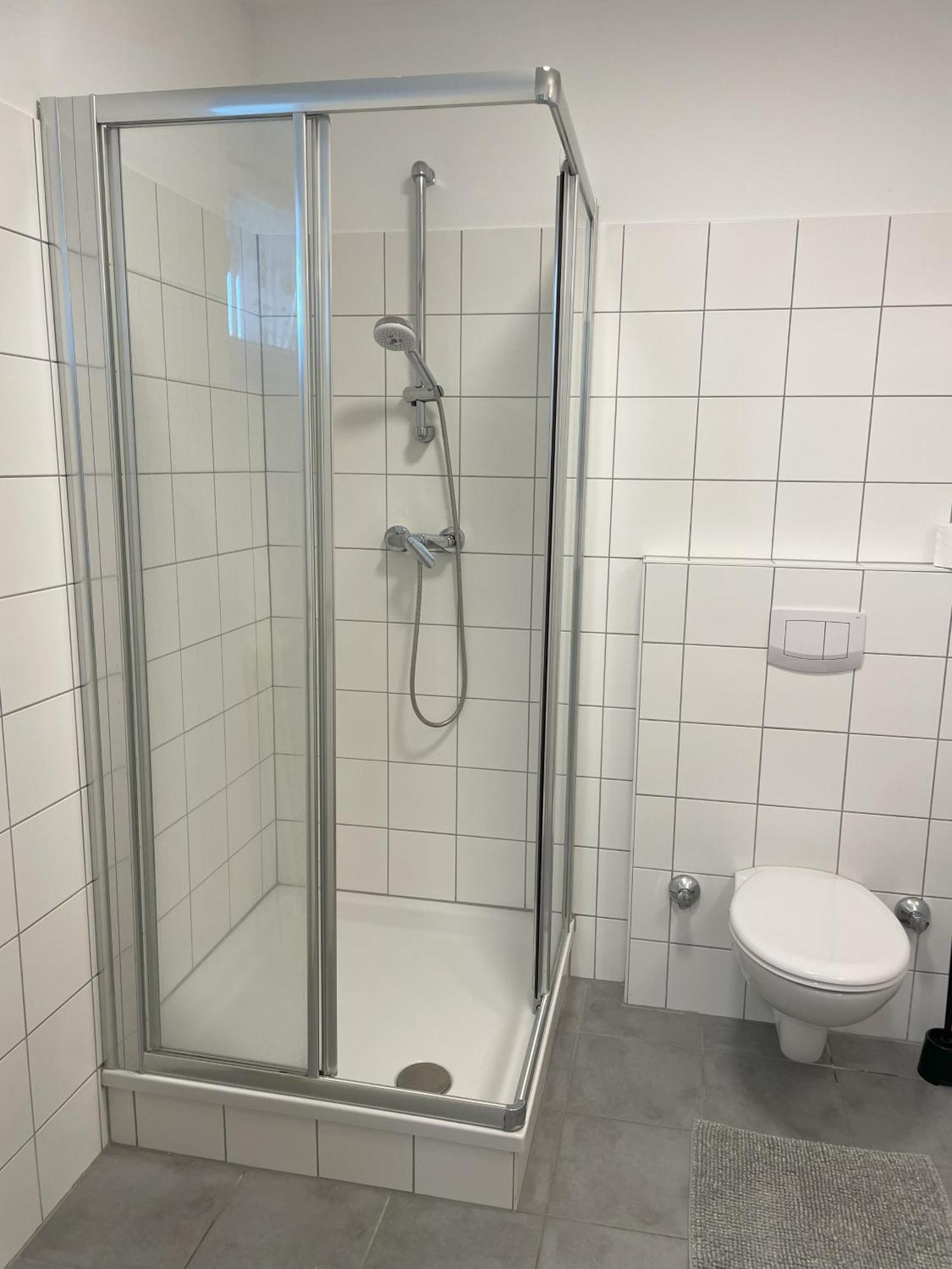 Holiday Suites Sankt Martin Klagenfurt am Woerthersee Dış mekan fotoğraf
